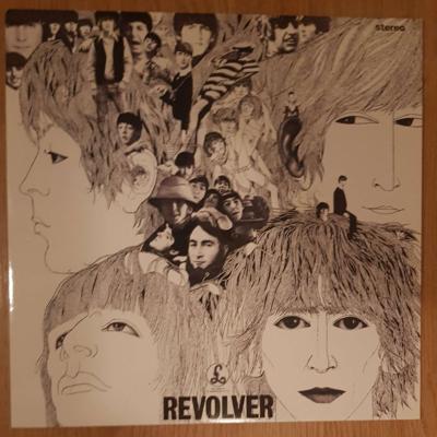 Tumnagel för auktion "The Beatles – Revolver LP"