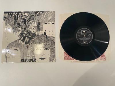 Tumnagel för auktion "The Beatles - Revolver EMI ONE BOX RARE FINT EX! "