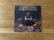 Tumnagel för auktion "Jethro Tull – Songs From The Wood LP Chrysalis 1977 prog rock"