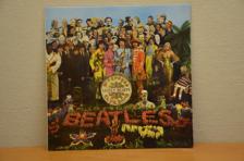 Tumnagel för auktion "THE BEATLES SGT. PEPPER LONELY HEARTS CLUB BAND UK PRESS"