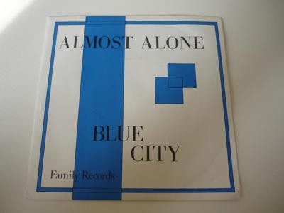 Tumnagel för auktion "7" ALMOST ALONE - Blue City - OSPELAD DIY synthpop! RARE"