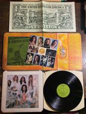 Tumnagel för auktion "ALICE COOPER - Billion Dollar Babies 1973. Komplett UK Orig!! FOC. Prog-rock. LP"