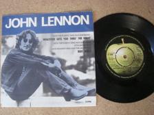 Tumnagel för auktion "John Lennon / Beatles Sweden Press På Singel  Whatever Gets You Bildomslag 1974"