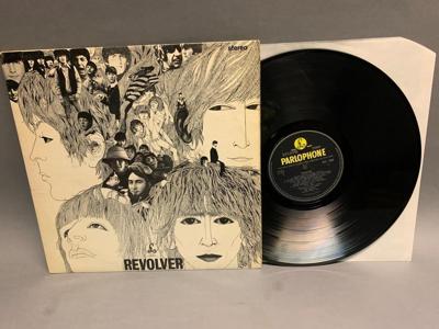 Tumnagel för auktion "The Beatles - Revolver UK Orig-66 STEREO !!!!!"