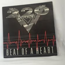 Tumnagel för auktion "220 Volt – Beat Of A Heart "