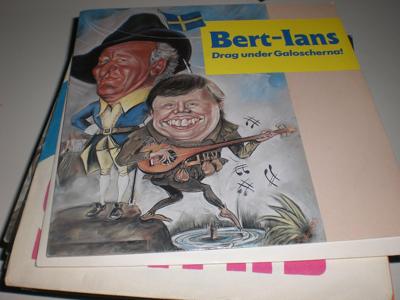 Tumnagel för auktion "BERT -IANS " DRAG UNDER GALOSCHERNA " MINT-"