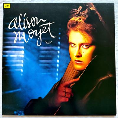 Tumnagel för auktion "Alison Moyet - Alf - U.K. originalutgåva i nära nyskick, CBS Records (1984)"