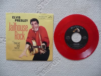 Tumnagel för auktion "Elvis "Jailhouse Rock" / "Treat Me Nice". 47-7035 USA Röd Vinyl FAST PRIS"