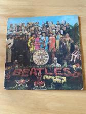 Tumnagel för auktion "The Beatles Sgt Peppers Lonely Hearts Club Band"