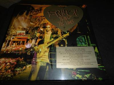 Tumnagel för auktion "Prince - Sign o´ the times - 13LP+DVD+Bok - 2020 - Ny"