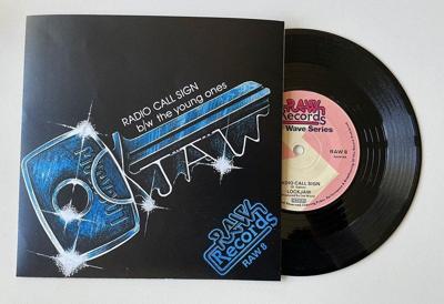 Tumnagel för auktion "Lockjaw ”Radio Call Sign” The Cure 1977 DIY KBD RARE Raw Records"
