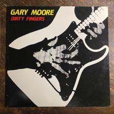 Tumnagel för auktion "GARY MOORE - Sticky Fingers 1984. UK Orig. Press! THIN LIZZY Prog-rock. LP"