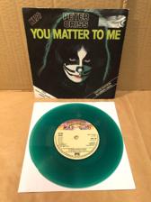 Tumnagel för auktion "Kiss/Peter Criss - You Matter to me Grön Singel! U.K Press! "