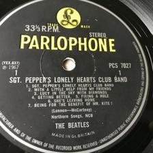 Tumnagel för auktion "The Beatles ”Sgt. Peppers lonely hearts club band” UK 1967 original first press "