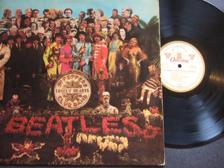 Tumnagel för auktion "LP - THE BEATLES. Sgt. Peppers Lonely Hearts Club band. 1967"