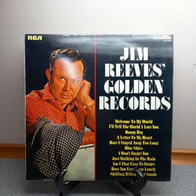 Tumnagel för auktion "Jim Reeves golden records vinyl"
