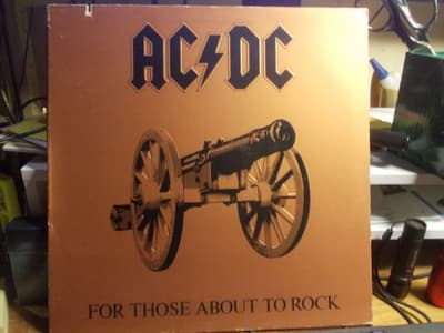 Tumnagel för auktion "AC/DC – For Those About To Rock (We Salute You)"