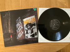 Tumnagel för auktion "Waylon Jennings - It’s Only Rock &Roll /RCA Germany-83"