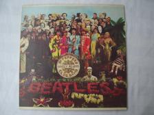 Tumnagel för auktion "BEATLES - SGT. PEPPER LONELY HEARTS CLUB BAND - GATEFOLD - LP"