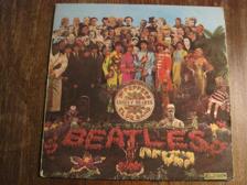 Tumnagel för auktion "THE BEATLES - ST. PEPPERS LONELY HEARTS CLUB BAND, VINYL LP"