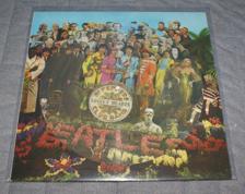 Tumnagel för auktion "The Beatles Sgt. Pepper's Lonely Hearts Club Band "Picture" UK 1979"