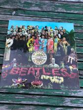 Tumnagel för auktion "The Beatles Sgt. pepper's lonely hearts club band first pressing stereo Vinyl"