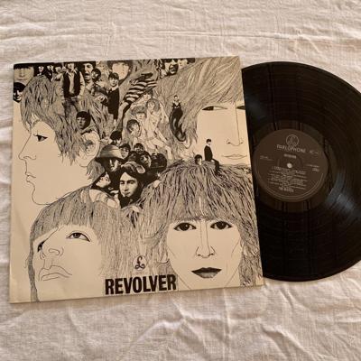 Tumnagel för auktion "The Beatles - Revolver - 1A 062-04097 "