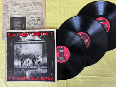 Tumnagel för auktion "Clash - Sandinista (3 X LP)"