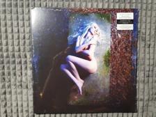 Tumnagel för auktion "The Pretty Reckless - Death By Rock And Roll (2LP, helt NY och inplastad)"