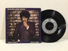 Tumnagel för auktion "Philip Lynott - Dear Miss Lonely Hearts Singel/Ep"