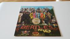 Tumnagel för auktion "Beatles sgt peppers lonely hearts club i toppskick "