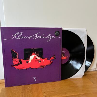 Tumnagel för auktion "Klaus Schulze - X Vinyl 2 LP RE Ambient Electronic"