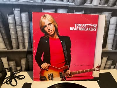 Tumnagel för auktion "TOM PETTY AND THE HEARTBREAKERS Damn The Torpedos vinyl LP"