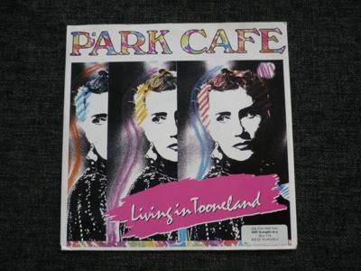 Tumnagel för auktion "7" PARK CAFÉ - Living in Toonland - DIY 1989"