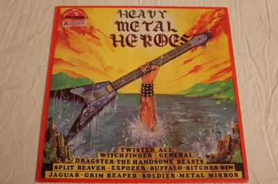 Tumnagel för auktion "V/A - HEAVY METAL HEROES - VINYL"
