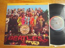 Tumnagel för auktion "The Beatles "Sgt. Peppers Lonely Hearts Club Band""