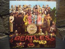 Tumnagel för auktion "THE BEATLES - Sgt Peppers Lonely Hearts Club Band - Parlophone 1A-062-04077,1967"