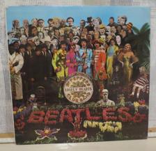 Tumnagel för auktion "THE BEATLES :: Sgt.PEPPERS LONELY HEARTS CLUB BAND    (LP) UK Orig  ``MONO``"