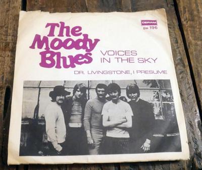 Tumnagel för auktion "MOODY BLUES 7' Voices in the sky Uk Deram DM 196 + PS 1968"