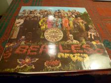 Tumnagel för auktion "The Beatles / St Peppers Lonely Hearts Club Band / Beg LP / PCS 7027 Stereo"