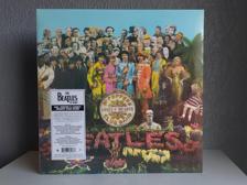 Tumnagel för auktion "The Beatles Sgt Peppers lonely hearts club band Mono LP 2014"