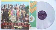 Tumnagel för auktion "** The Beatles -  SGT. Pepper's Lonely Hearts Club Band GRÅ vinyl  ** "