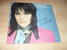 Tumnagel för auktion "Joan Jett & The Blackhearts - I Love Rock 'n' Roll (7" singel)"