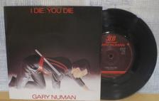 Tumnagel för auktion "GARY NUMAN :: IDIE ; YOU DIE      (7``) UK Press"