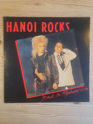 Tumnagel för auktion "Hanoi Rocks – Back To Mystery City"