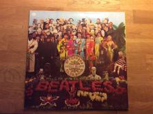 Tumnagel för auktion "Beatles Sgt peppers lonely hearts club band vinyl Stereo"