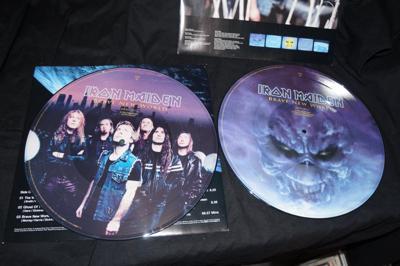 Tumnagel för auktion "Iron Maiden Brave new world Picturedisc 2-LP Made in EU LP Fint skick x 2"