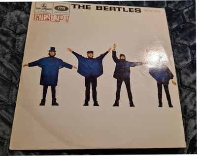 Tumnagel för auktion "The Beatles Help !-65"