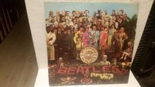 Tumnagel för auktion "The Beatles - Sgt Peppers Lonely Hearts Club Band (UK 1967-original)"