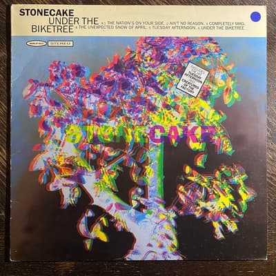 Tumnagel för auktion "STONECAKE - Under The… 1991. Ovanlig På Vinyl! ”Hype sticker”. BEATLES. Rock LP"